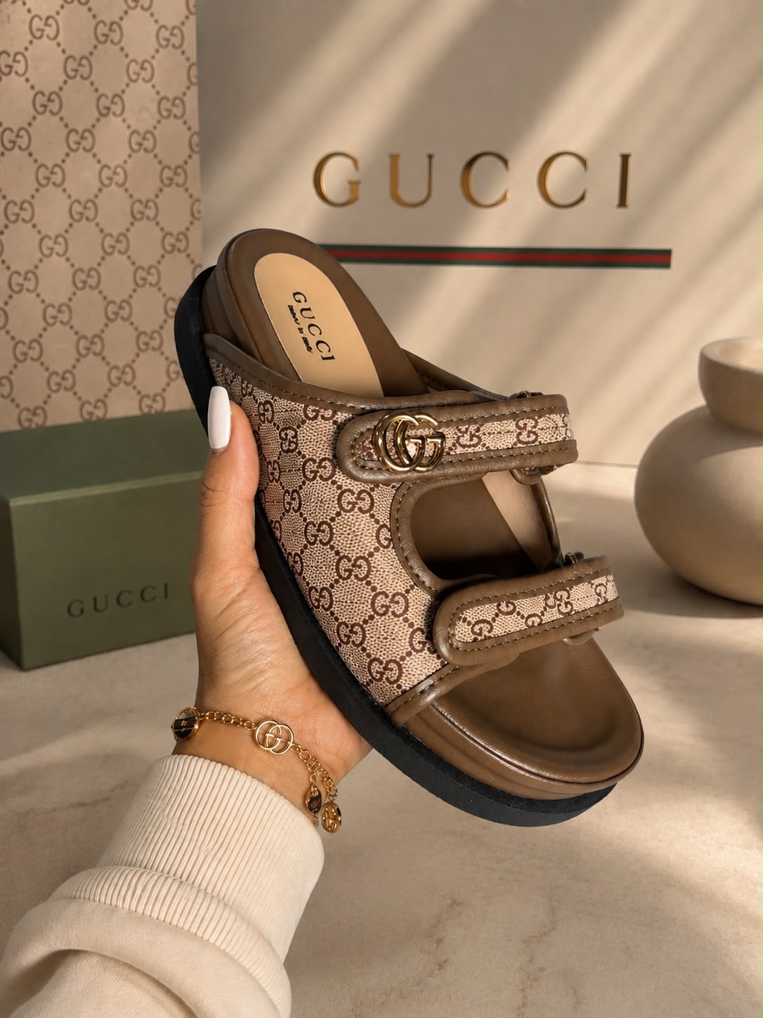 GUCCI CAFÉ SILVIA 