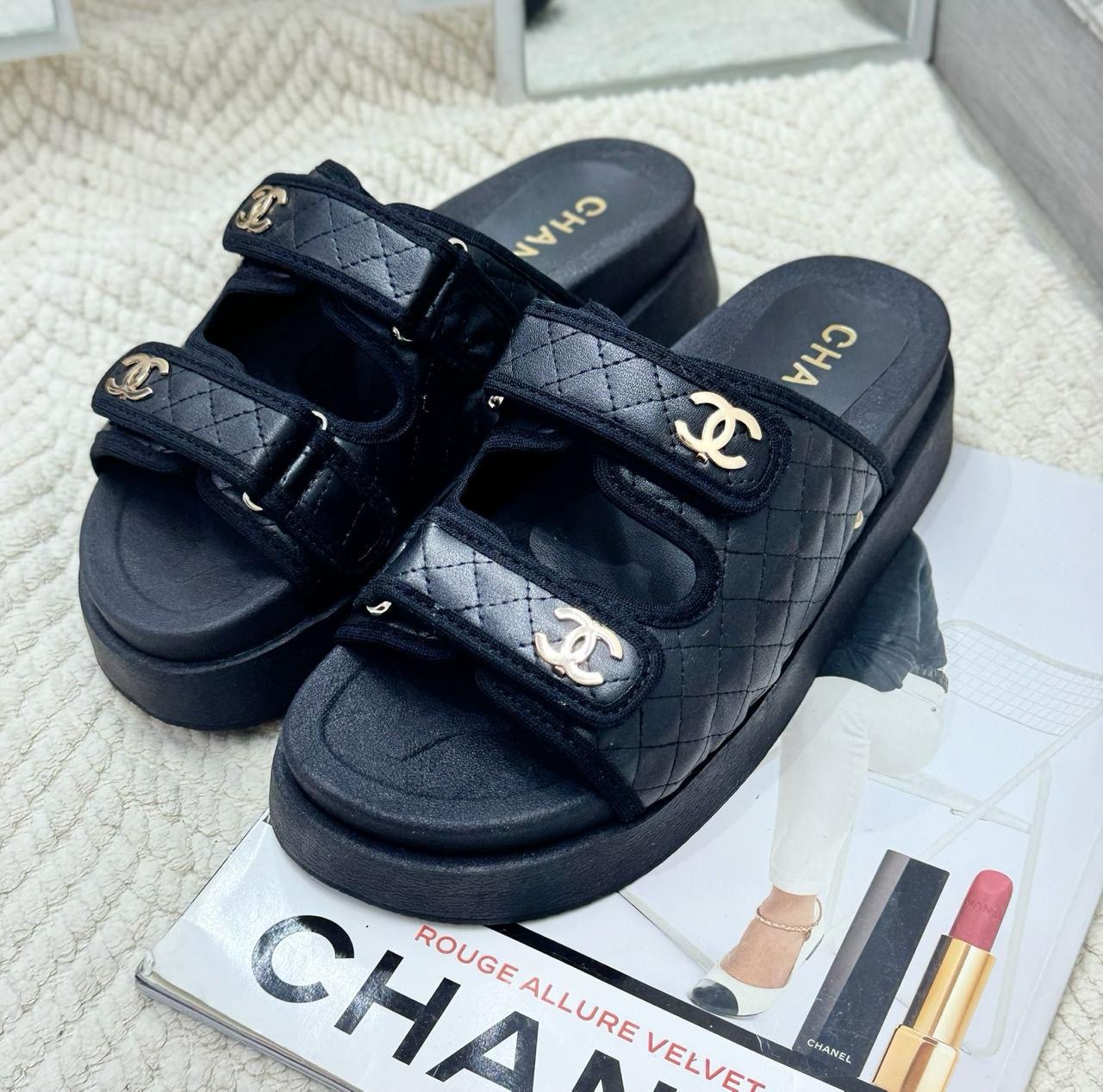 CHANEL NEGRA 