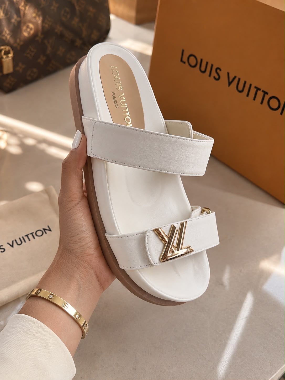 LV SILVIA TALCO 